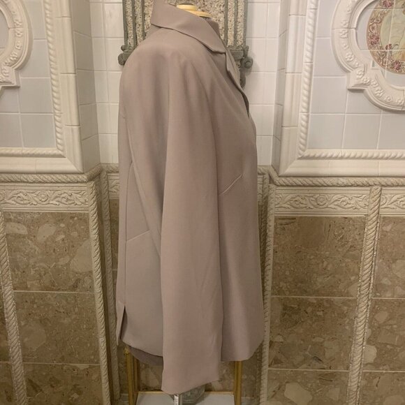 Preston & York. Size 16W. Professional Lined Long Sleeve Button Up Jacket. DD - Picture 3 of 5